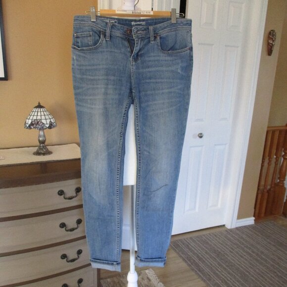 Jeans - Picture 2 of 9